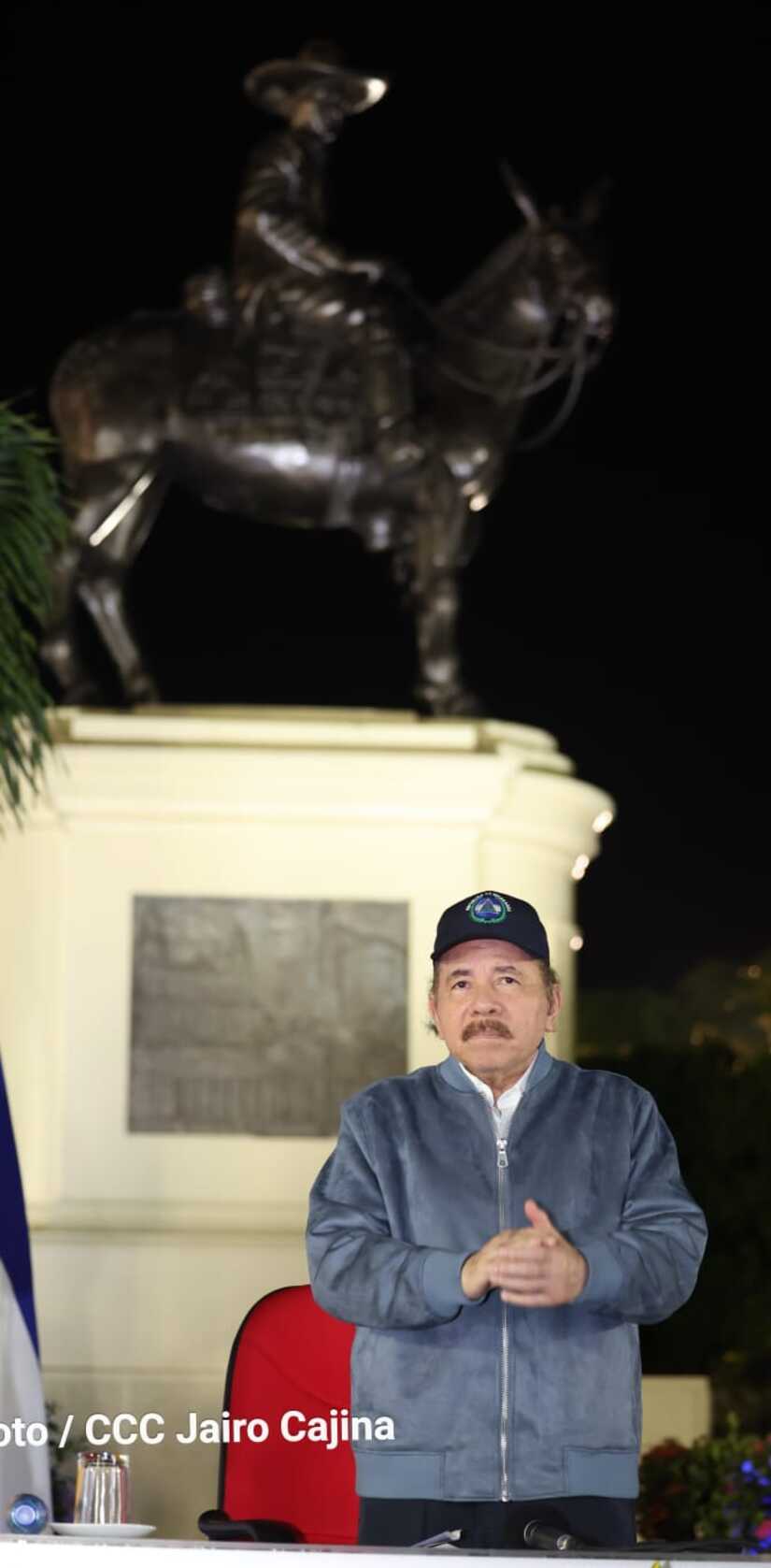 HOMENAJE